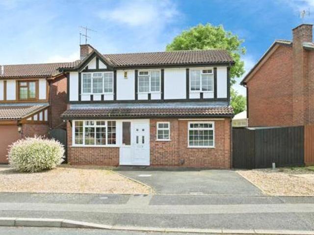 House for sale in Northampton, Northamptonshire
