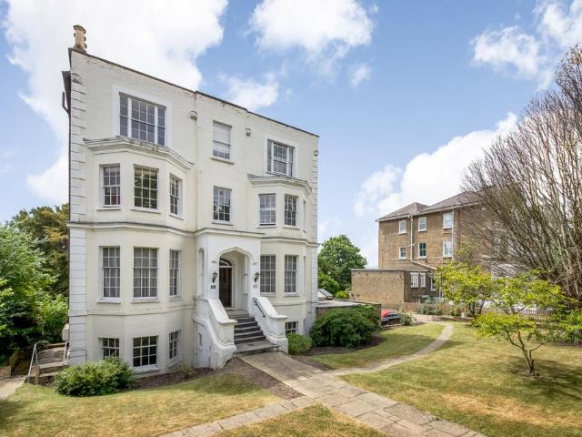 Apartment for rent in Kidbrooke, Greater London