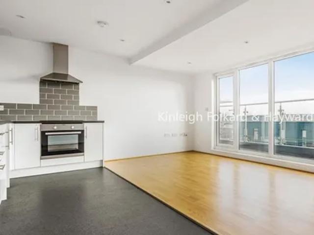 Apartment for rent in London Borough of Lewisham, Lower Sydenham