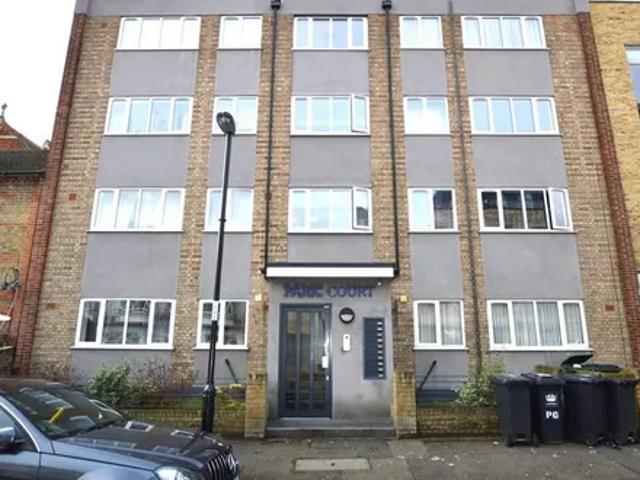 Apartment for rent in London Borough of Lewisham, Lower Sydenham
