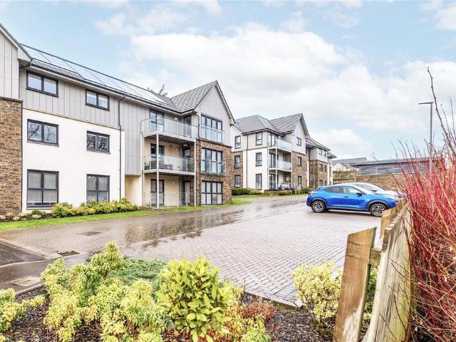 Apartment for rent in Mearns, Scotland