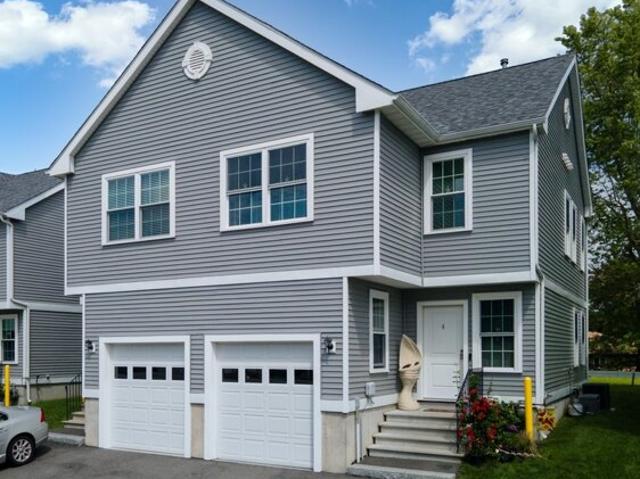 Condo for sale in Bristol, Massachusetts