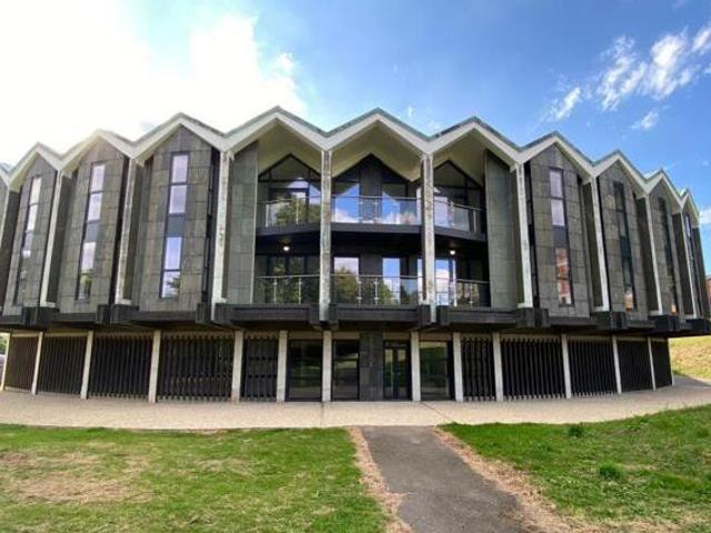 House for rent in Loundsley Green, East Midlands