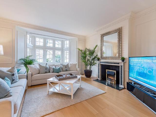 House for rent in Belgravia, Greater London