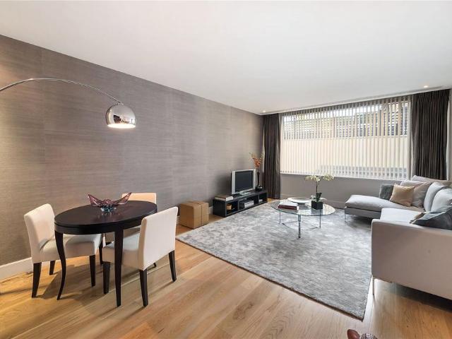 Apartment for rent in Knightsbridge, Greater London