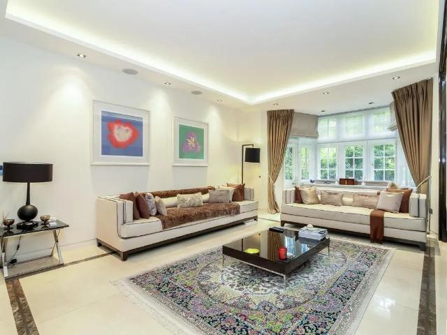 Apartment for rent in Belgravia, Greater London