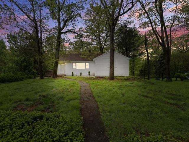 House for sale in Mount Pocono House for sale in Mount Pocono