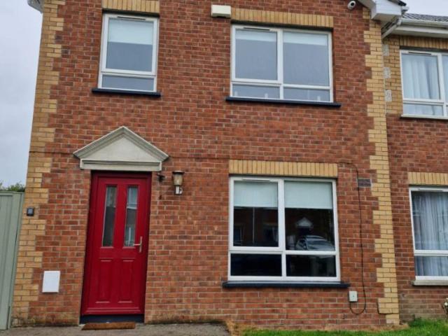 Room to rent in Baltray, North Tipperary