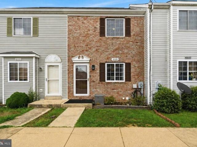 House for sale in California, Maryland