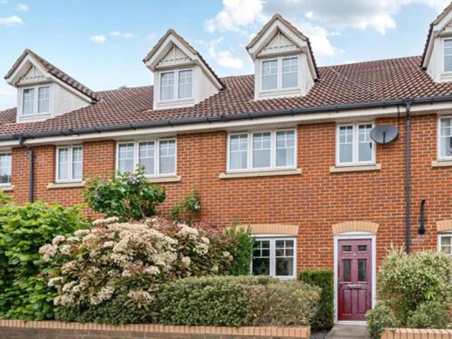 House for sale in Greenhithe, Dartford