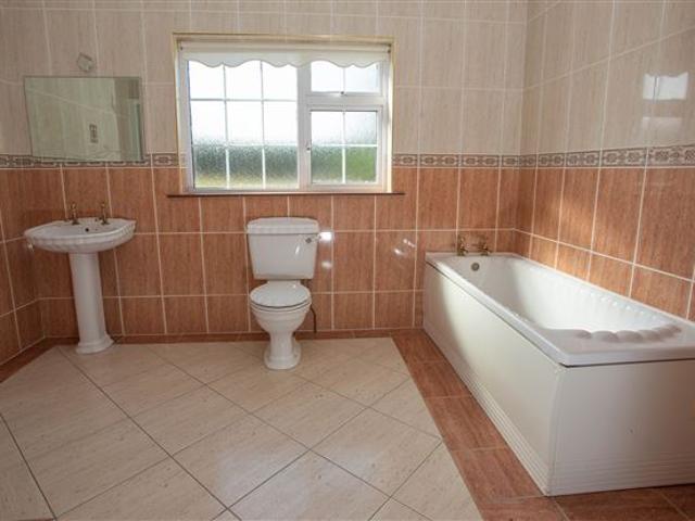 Detached House for sale in Mullingar, North Tipperary