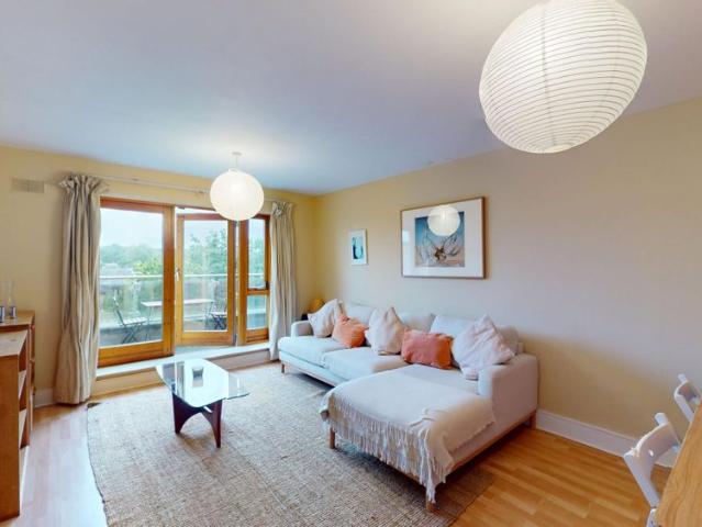 Apartment to rent in Bluebell, North Tipperary