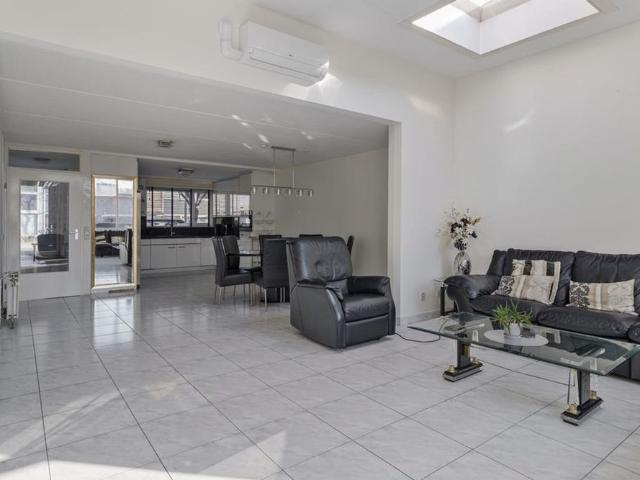 Woning te huur in Sloten, Amsterdam