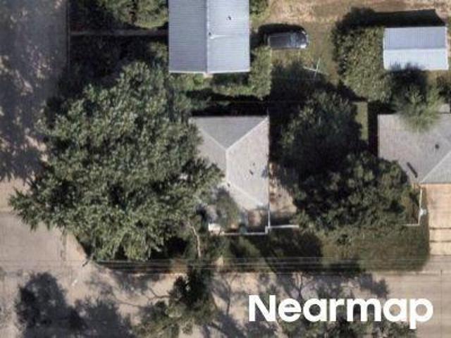 House for sale in Waterloo, Iowa