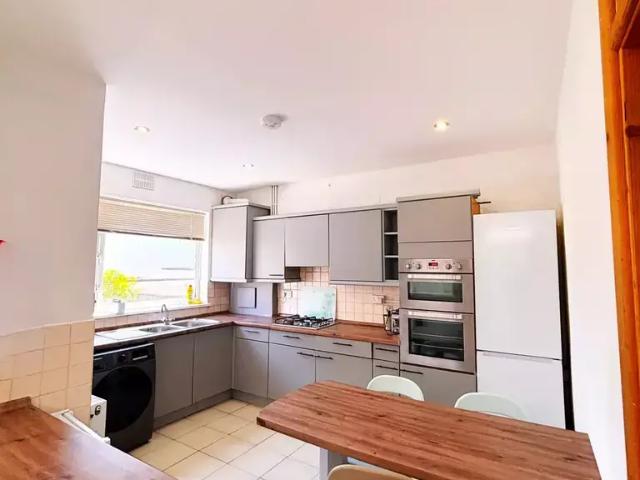 House for rent in Nangreaves, Wales