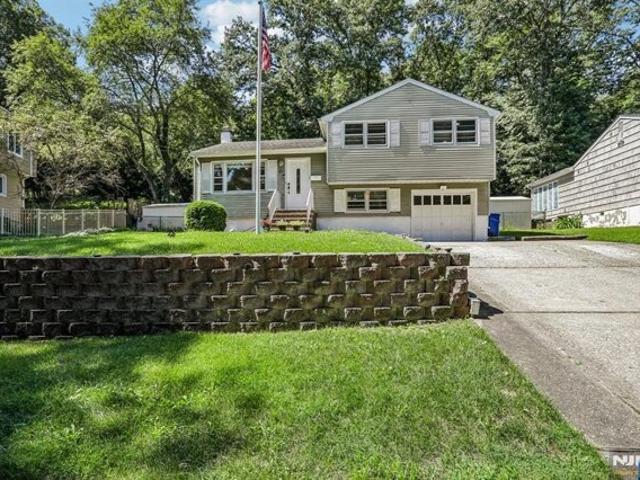 House for sale in Passaic, New Jersey