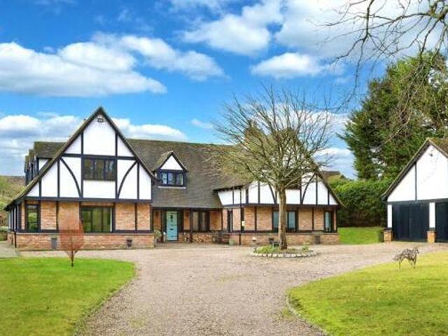 House for sale in Beaconsfield, Penn Bottom