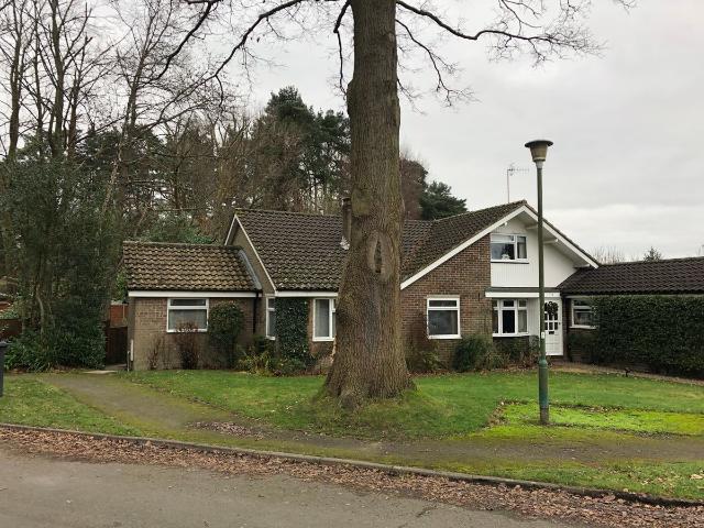 Apartment for rent in Perryfields, West Sussex
