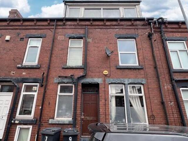 House for sale in Burley, West Yorkshire