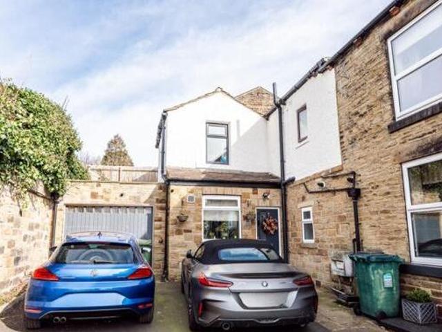 House for sale in Dewsbury, West Yorkshire