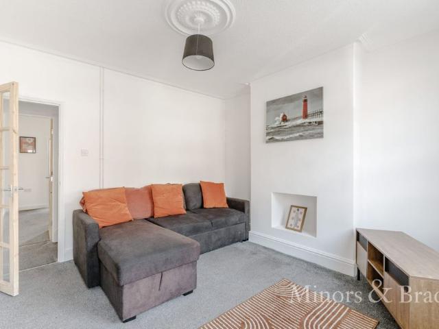House for rent in New Catton, East Bank