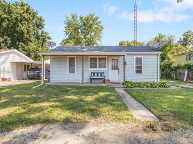 House for sale in Knox, Indiana