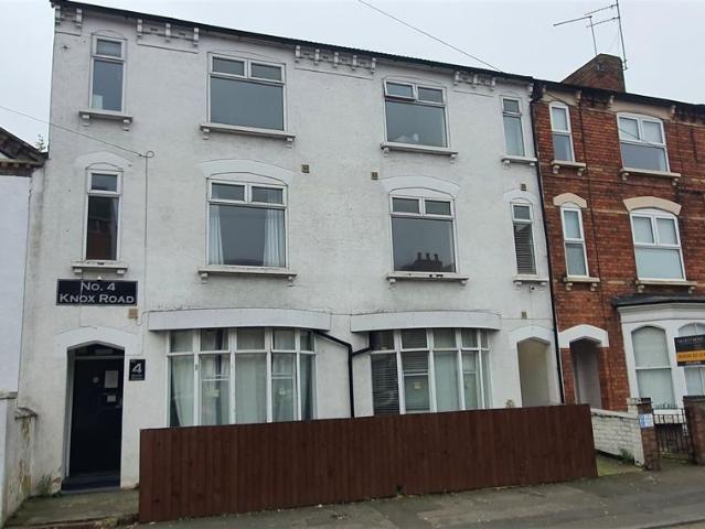 Room for rent in Burrow's Bush, Wellingborough