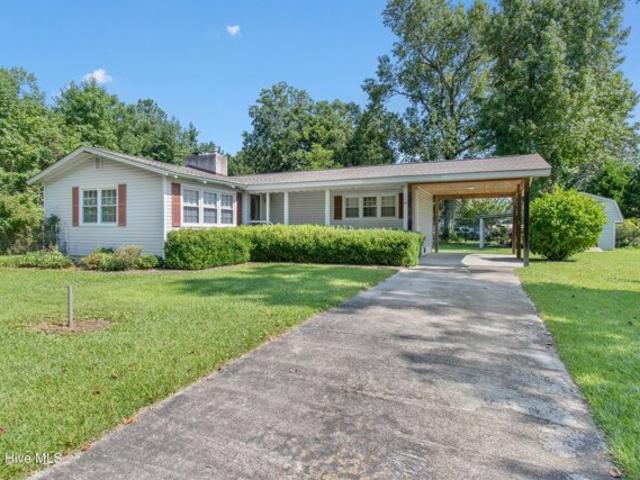 House for sale in Bolivia, North Carolina