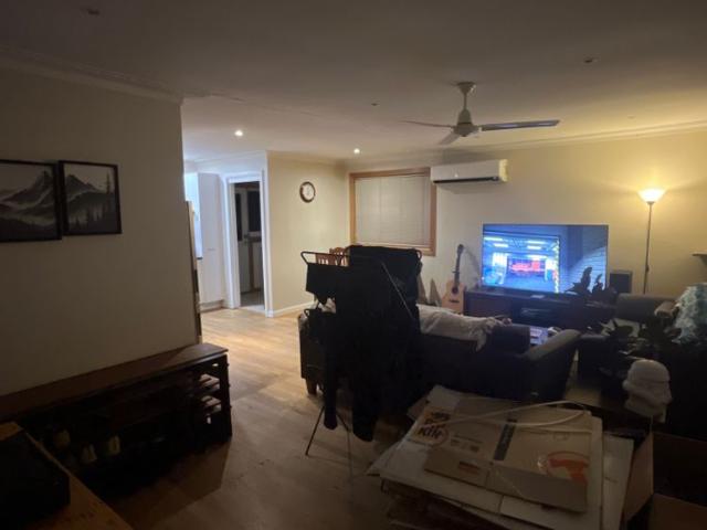 Room for rent in Camerons Creek, Victoria