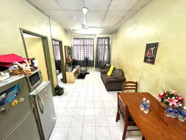Flat for sale in Selayang, Selangor
