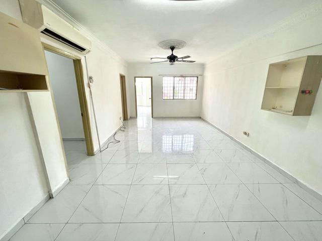 Apartment for sale in Petaling, Alam Impian