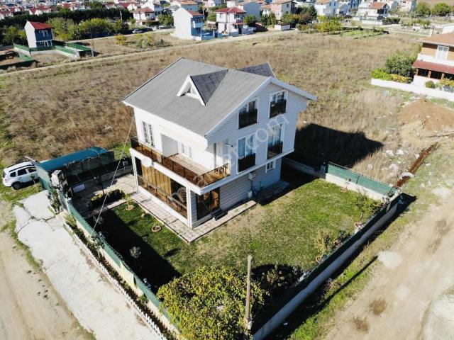 Marmaraereğlisi, Tekirdağ içerisinde satılık Villa