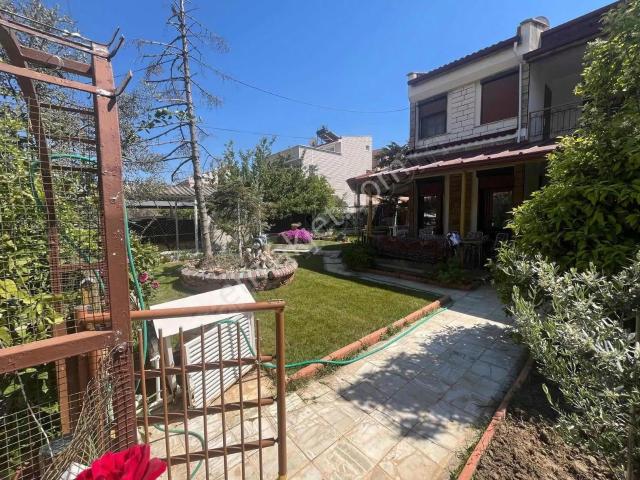 Burhaniye, Balikesir içerisinde kiralık Villa