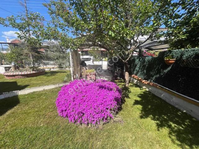 Burhaniye, Balikesir içerisinde satılık Villa