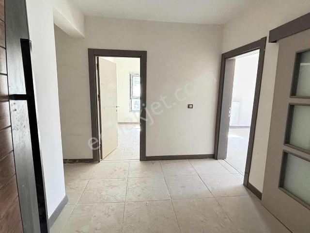 Aşağı Koçören, Defne içerisinde kiralık mülk