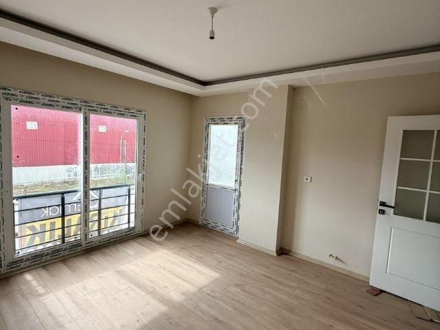 Yaramış, Tarsus içerisinde kiralık mülk