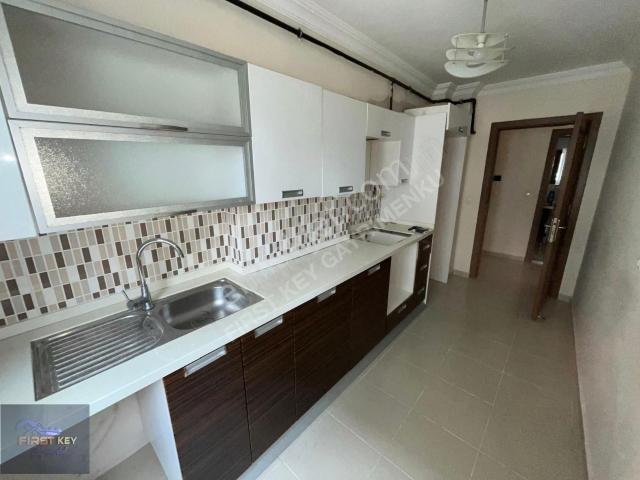 Bornova, İzmir içerisinde kiralık mülk