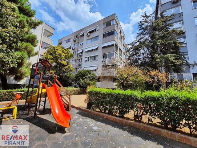 Kadiköy, İstanbul içerisinde satılık mülk