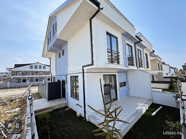 Kocaali, Sakarya içerisinde satılık Villa