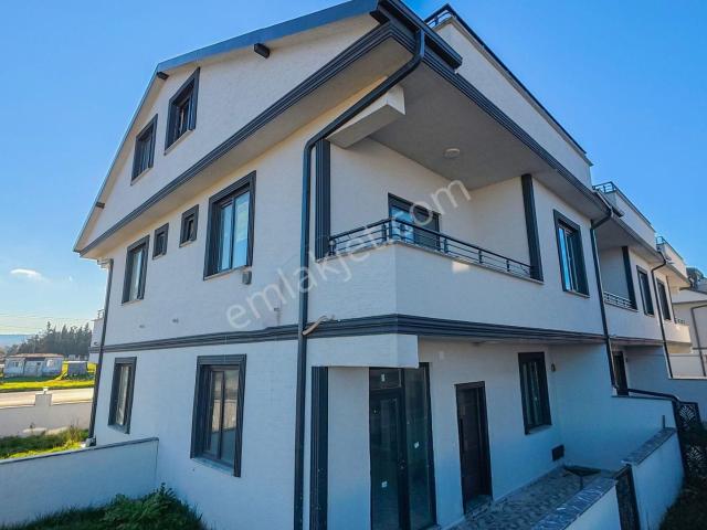 Karasu, Sakarya içerisinde satılık Villa