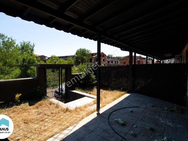 Kocaali içerisinde satılık Villa