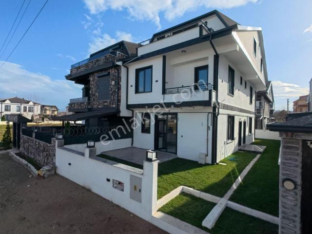 Kocaali, Sakarya içerisinde satılık Villa