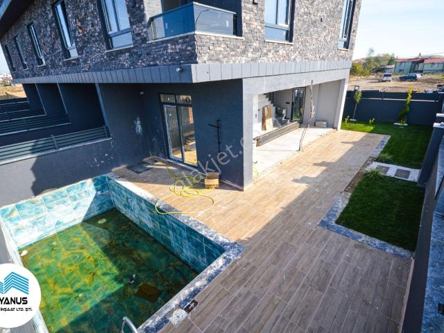 Kocaali, Sakarya içerisinde satılık Villa