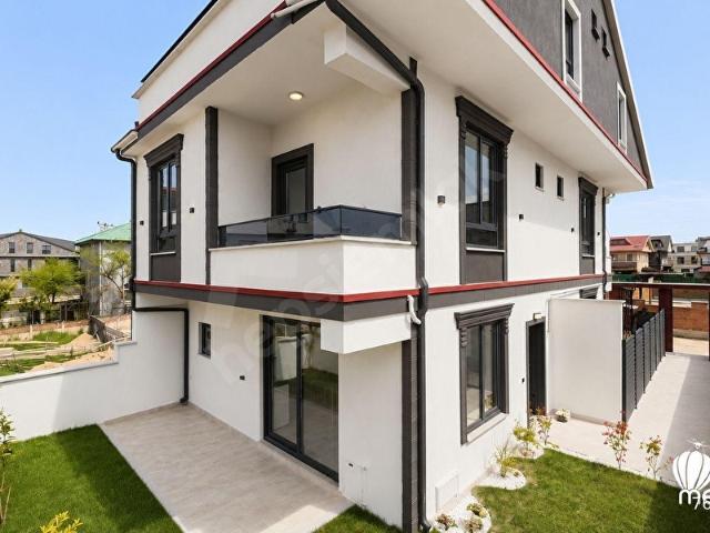 Kocaali, Sakarya içerisinde satılık Villa