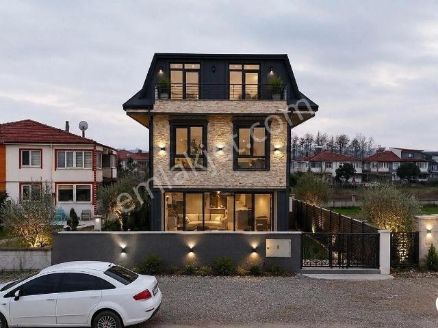 Kocaali, Sakarya içerisinde satılık Villa