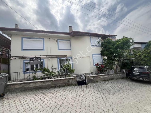 Denizli içerisinde satılık Villa