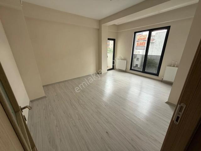 Özgürlük Mahallesi, Çayırova içerisinde kiralık mülk