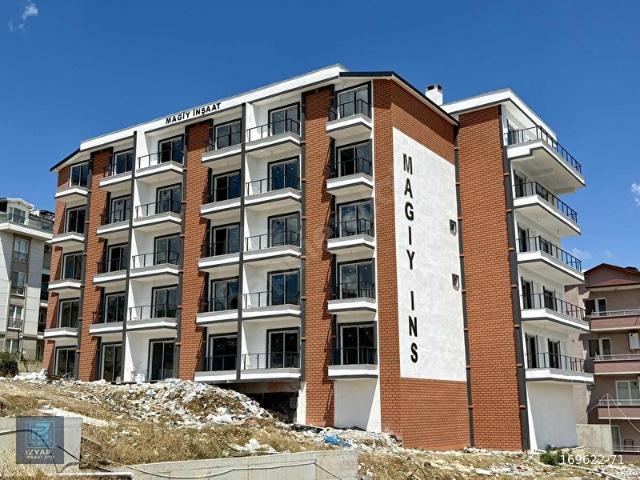 İzmit, Kocaeli içerisinde satılık mülk