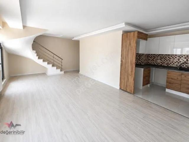İzmit, Kocaeli içerisinde kiralık mülk