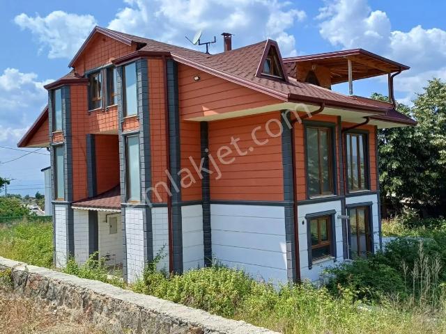 Gölcük, Kocaeli içerisinde satılık Villa